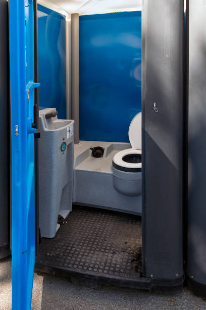 Best Local porta potty services  in Deville, AL